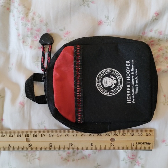 Keychain Backpack -Hebert Hoover Presidential Insignia - Picture 7 of 8